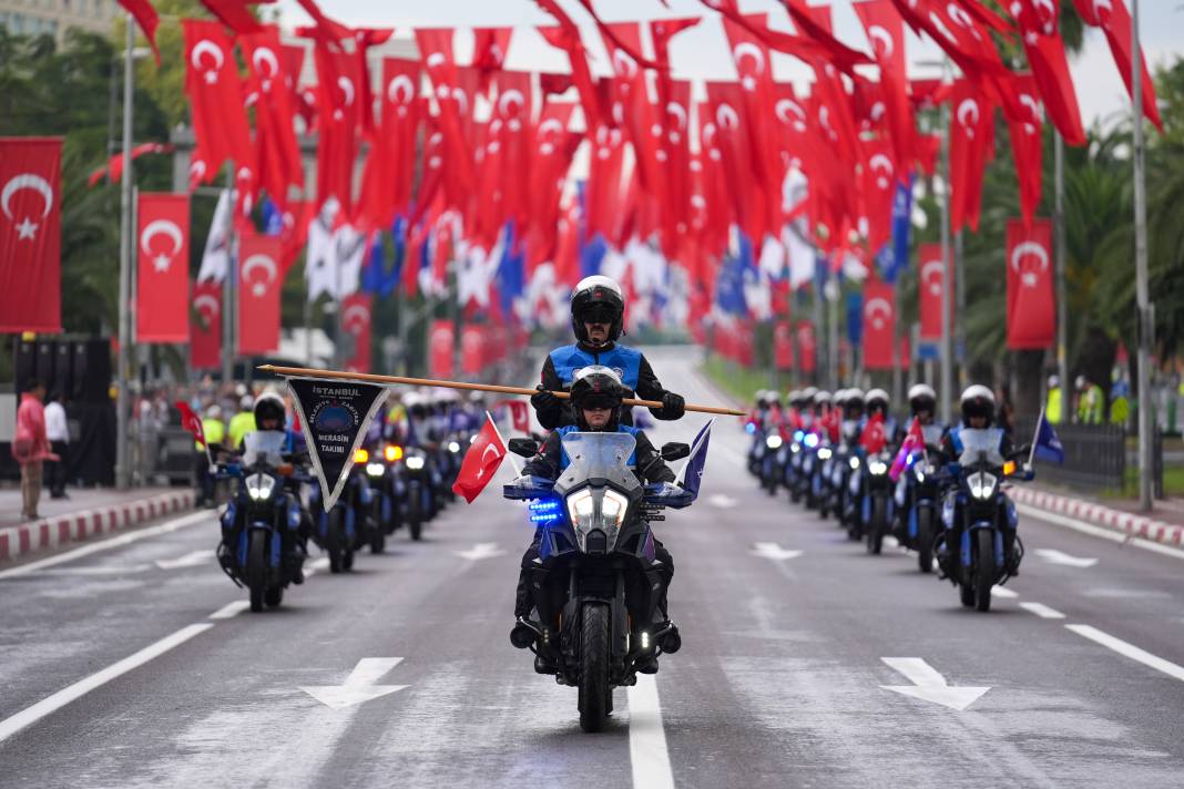 30 Ağustos coşkusundan kareler. Bu ışık hiç sönmeyecek 74